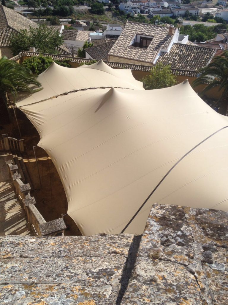 Cubre tus eventos en castillos y edificios singulares con carpas Safara - Safara Carpas Cubre tus eventos en castillos y edificios singulares con carpas Safara - Safara Carpas